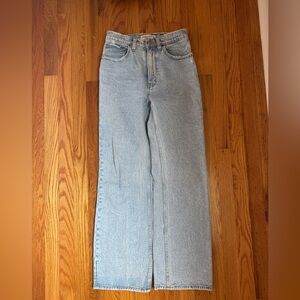 Abercrombie & Fitch Light Blue 90’s Relaxed Jeans 25 0s